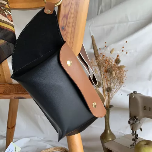 Banane vegane FURUTSU SARADA noire, marron et beige