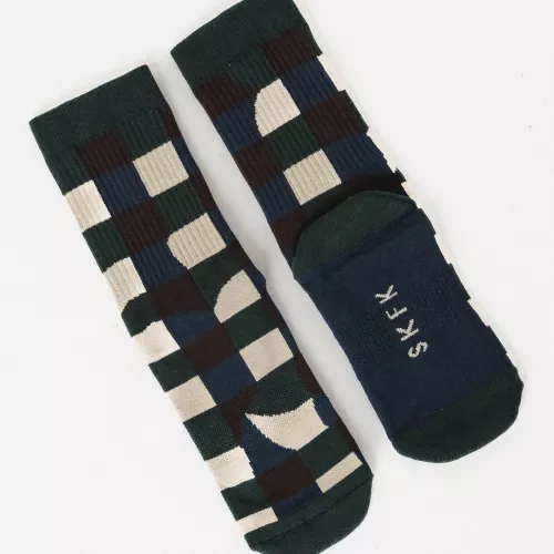 Chaussettes EPEL carreaux noirs et blancs