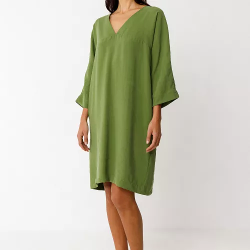 Robe NIKOLE vert avocat